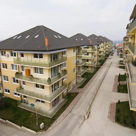 Cabrio شقة فندقية 4*