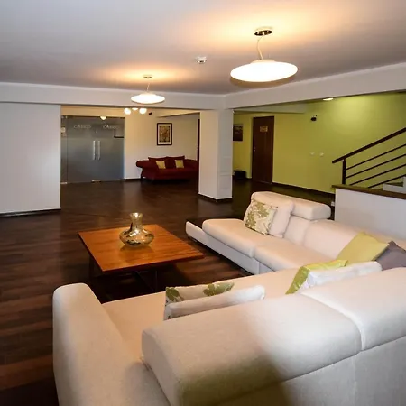 شقة فندقية Cabrio 4*