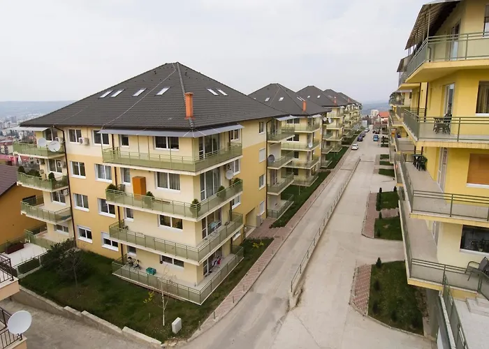 Cabrio Apartahotel 4*